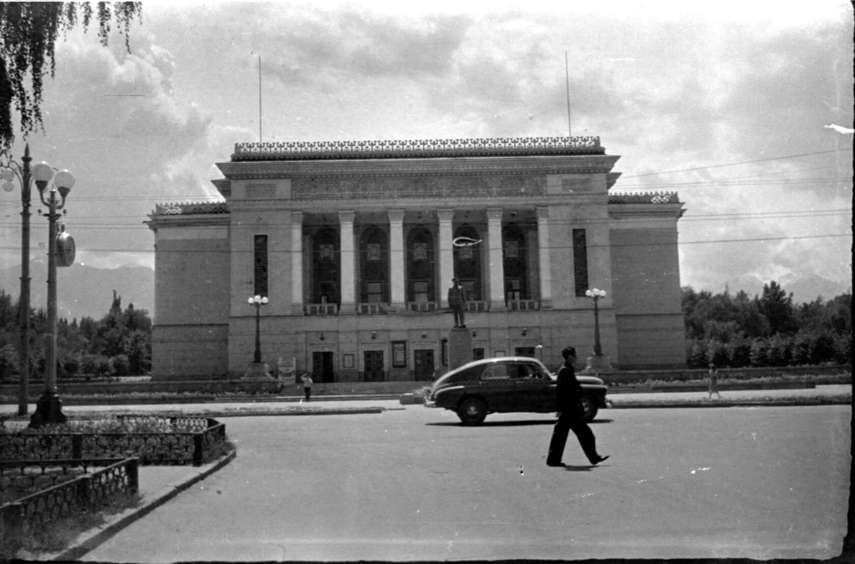 Золотой квадрат